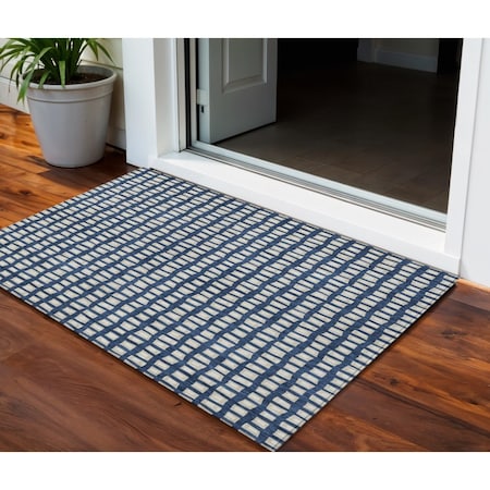 Homeroots 3' X 5' Navy Blue And Ivory Geometric Washable Indoor Outdoor Area Rug 583276