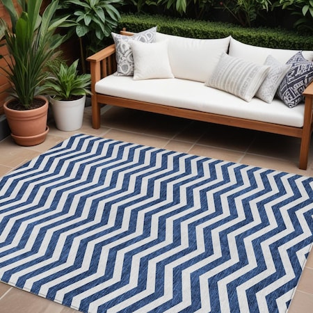 Homeroots 8' X 10' Navy Blue And Ivory Chevron Washable Indoor Outdoor Area Rug 595328