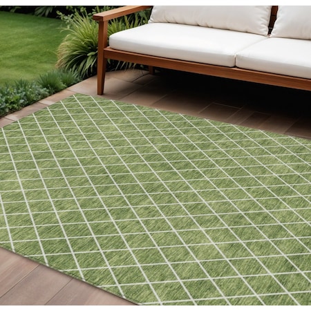 Homeroots 10' X 14' Green And Ivory Geometric Washable Indoor Outdoor Area Rug 596104