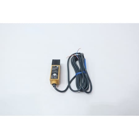 Omron PHOTOELECTRIC SENSOR 12-24V-DC E3S-R2E41