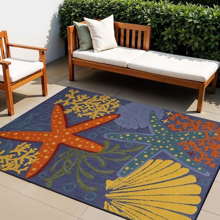 Homeroots 4' X 6' Blue Starfish Indoor Outdoor Area Rug 527625