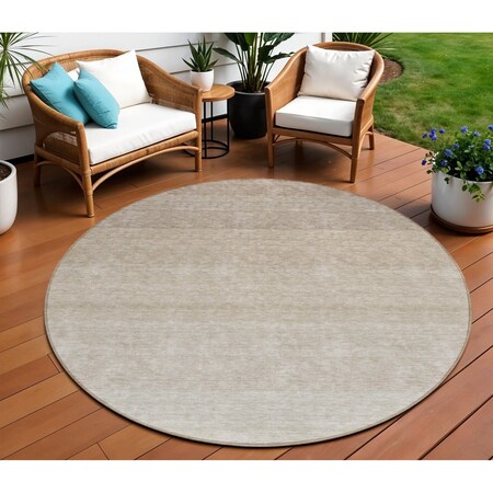Homeroots 8' Beige And Ivory Round Ombre Washable Indoor Outdoor Area Rug 595783