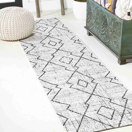 Jonathan Y Carwa Tribal Diamond Trellis Ivory/Black 2 ft. x 8 ft. Indoor/Outdoor Runner Rug SMB128D-28