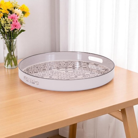Homeroots 14" Cream And Gray Geometric Pad Print Round Serving Tray With Handles 634499
