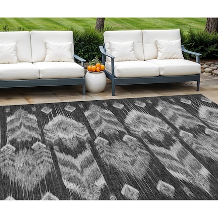 Homeroots 10' X 14' Black Charcoal And Silver Southwestern Washable Indoor Outdoor Area Rug 587805