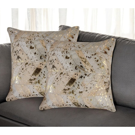 Homeroots Set of Two 18" Natural and Gold Chevron Cowhide Throw Pillows with Glitter, 2PK 544587
