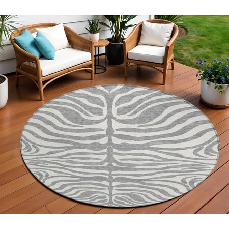 Homeroots 8' Gray And Ivory Round Animal Print Washable Indoor Outdoor Area Rug 600620