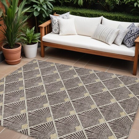 Homeroots 8' X 10' Brown And Beige Geometric Washable Indoor Outdoor Area Rug 594698