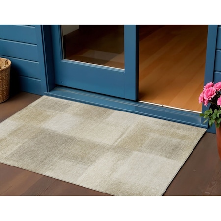 Homeroots 3' X 5' Taupe Geometric Washable Indoor Outdoor Area Rug 608783