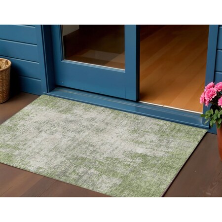 Homeroots 3' X 5' Green And Ivory Abstract Washable Indoor Outdoor Area Rug 612322