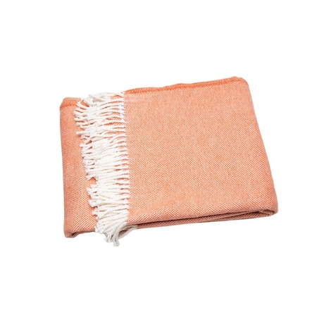 Homeroots 55" X 70" Coral And Ivory Cotton Woven Plush Throw Blanket with Tassels 475709