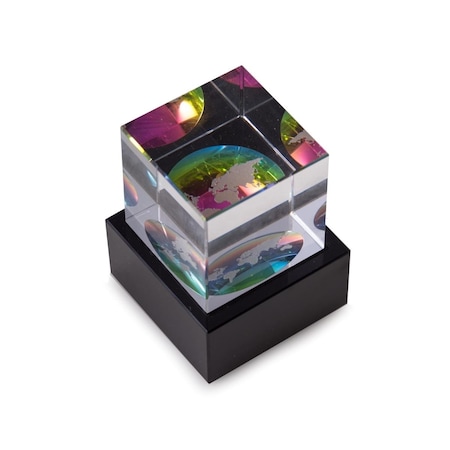 Bey Berk International Bey-Berk International Globe Etched Crystal Cube on Black Marble Base, Clear R65S