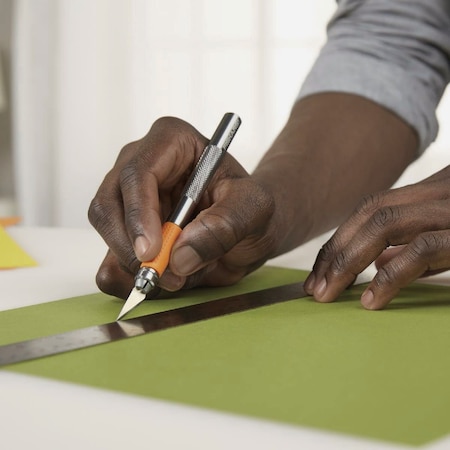 Fiskars SoftGrip Detail Knife 167110-1001