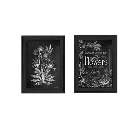 Homeroots Set Of Two Vintage Flowers in Bloom Black Framed Print Wall Art, 2PK 407968