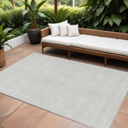 Homeroots 9' X 12' Silver And Gray Geometric Washable Indoor Outdoor Area Rug 602453