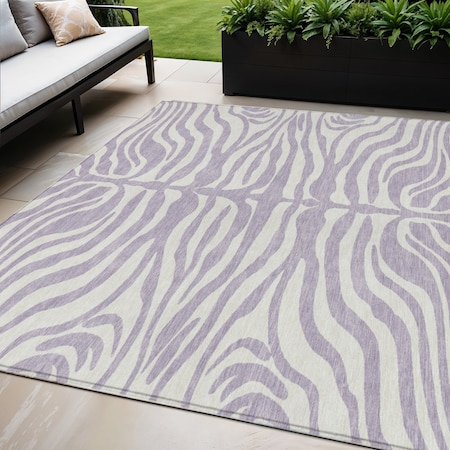 Homeroots 5' X 8' Lavender And Ivory Animal Print Washable Indoor Outdoor Area Rug 600625