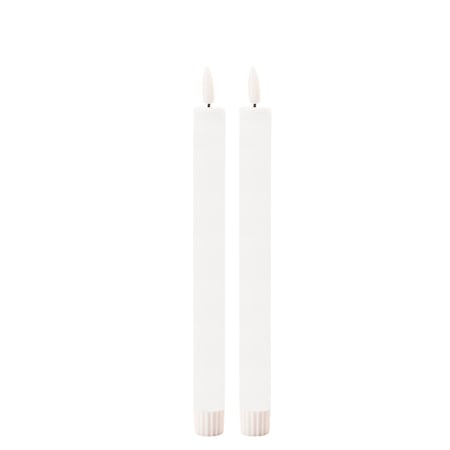 Homeroots Set of Two White Flameless Taper Candles, 2PK 633829