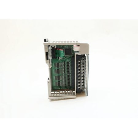 Allen Bradley COMPACT I/O OUTPUT MODULE SER B 1769-OB16