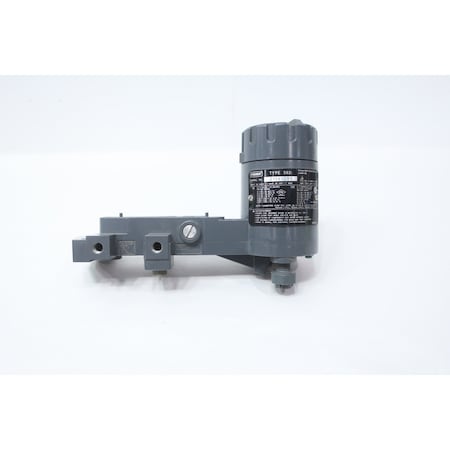 Fisher ELECTRO-PNEUMATIC CONVERTER 30V-DC 582I