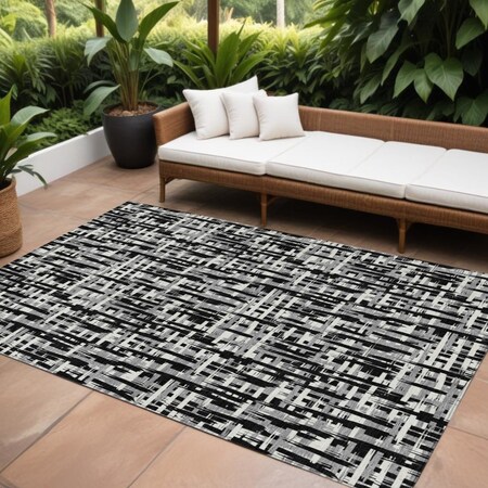 Homeroots 8' X 10' Black Gray And Ivory Abstract Washable Indoor Outdoor Area Rug 602470