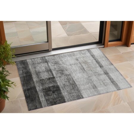 Homeroots 3' X 5' Gray Ombre Washable Non Skid Indoor Outdoor Area Rug 563640