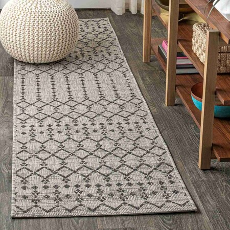 Jonathan Y Ourika Moroccan Geometric Textured Weave Light Gray/Black 2 ft. x 20 ft. Indoor/Outdoor Runner Rug SMB108E-220