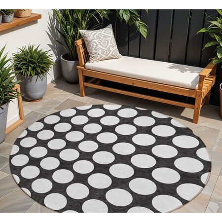 Homeroots 8' Black And Ivory Round Polka Dot Washable Indoor Outdoor Area Rug 595207