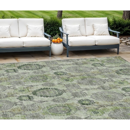 Homeroots 8' X 10' Artichoke Green And Fern Green Damask Washable Indoor Outdoor Area Rug 588169