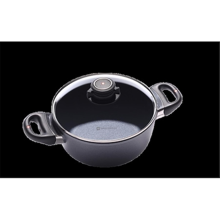 Swiss Diamond 8 in. Nonstick Casserole - 2.3 qt. 6820c