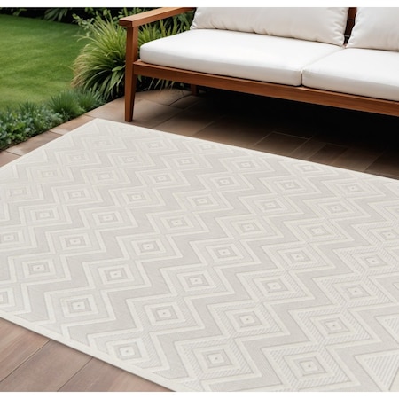 Homeroots 8' X 10' Cream Indoor Outdoor Area Rug 522119