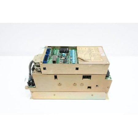 Yaskawa -R/01 SERVOPACK SERVO CONTROLLER SERVO DRIVES AND AMPLIFIER CACR-SR12TB5BM