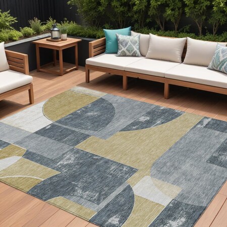 Homeroots 9' X 12' Gray And Gold Geometric Washable Indoor Outdoor Area Rug 617918