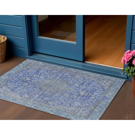 Homeroots 3' X 5' Blue And Gray Medallion Washable Indoor Outdoor Area Rug 616262