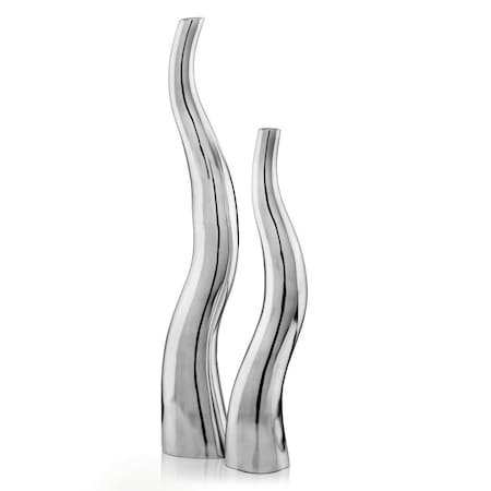 Homeroots Set of Two Silver Aluminum Squiggly Vases, 2PK 354815