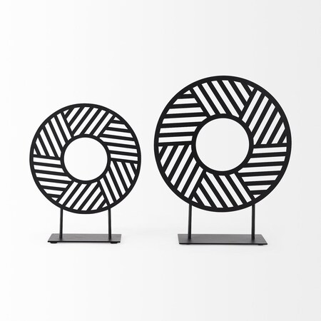 Homeroots Black Metal Round Geometric Sculpture 392548