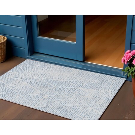 Homeroots 3' X 5' Denim Blue Ivory And Gray Geometric Washable Indoor Outdoor Area Rug 577739