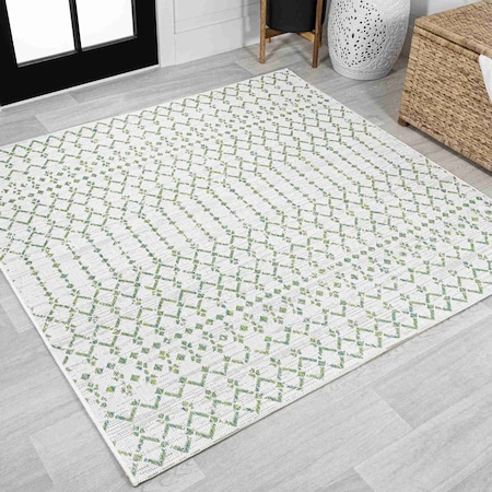 Jonathan Y Ourika Moroccan Geometric Textured Weave Green/Ivory 5 ft Square Indoor/Outdoor Area Rug SMB108R-5SQ