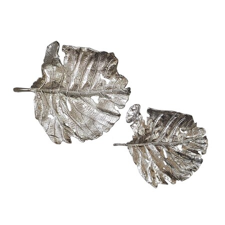 Homeroots Set of Two Gray Aluminum Novelty Hanging Dimensional Sculpture, 2PK 401276