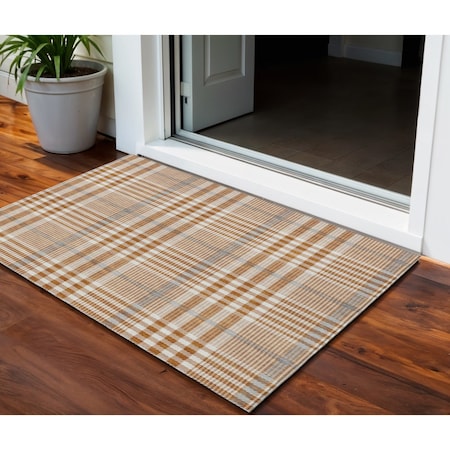 Homeroots 3' X 5' Brown Beige And Beige Plaid Washable Indoor Outdoor Area Rug 601500