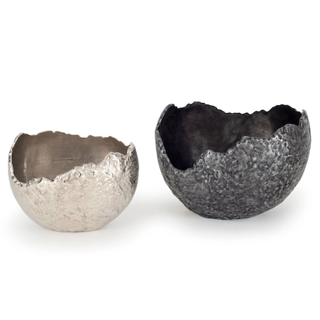 Homeroots Set of Two Gray And Silver Aluminum Decorative Bowls, 2PK 574055