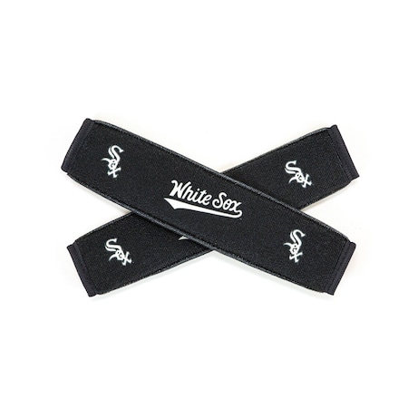 Coverking SEAT BELT PADS WITH CHICAGO WHITE SOX LOGO HUCHK3