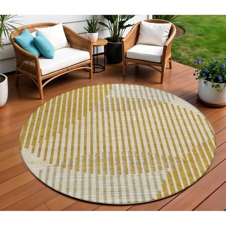 Homeroots 8' Gold And Beige Round Geometric Washable Indoor Outdoor Area Rug 597633
