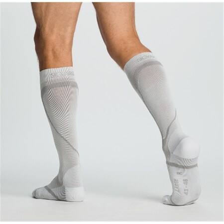 Sigvaris Performance Sock 20-30mmHg Ankle Closed Toe- Calf Socks - White- Medium Medium 412CMM00