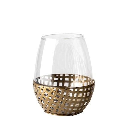 Homeroots 8" Gold Woven Metal And Glass Tabletop Hurricane Candle Holder 608407