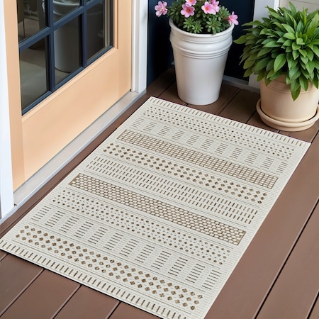 Homeroots 3' X 5' Beige and Brown Geometric Distressed Indoor Outdoor Area Rug 558745