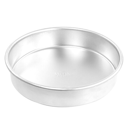 Martha Stewart 9 Inch Aluminum Round Pan 123679.01