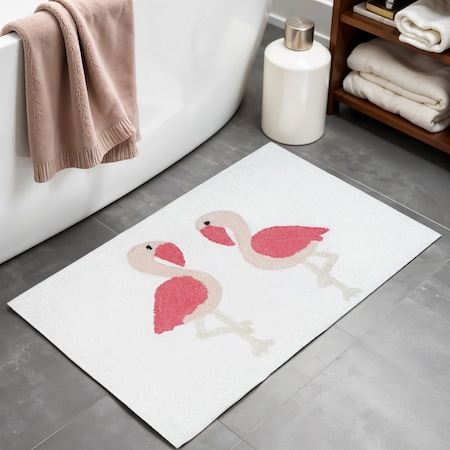 Homeroots 32" Pink And White Cotton Flamingo Bath Rug 635401