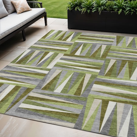 Homeroots 5' X 8' Green Gray And Ivory Geometric Washable Indoor Outdoor Area Rug 598263