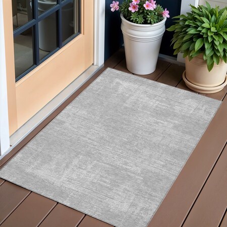 Homeroots 3' X 5' Silver And Gray Abstract Washable Indoor Outdoor Area Rug 588792