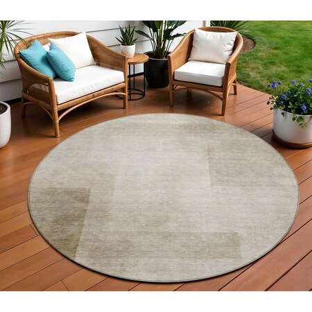 Homeroots 8' Khaki Round Geometric Washable Indoor Outdoor Area Rug 608096